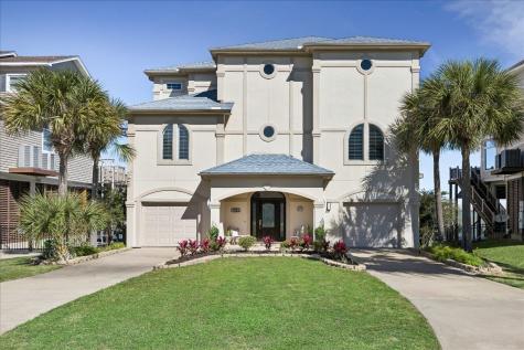 1554 Windsong Way Tiki Island TX 77554