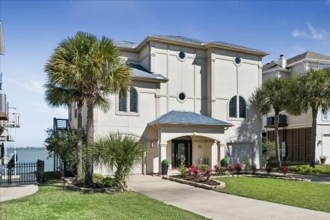 1554 Windsong Way Tiki Island TX 77554