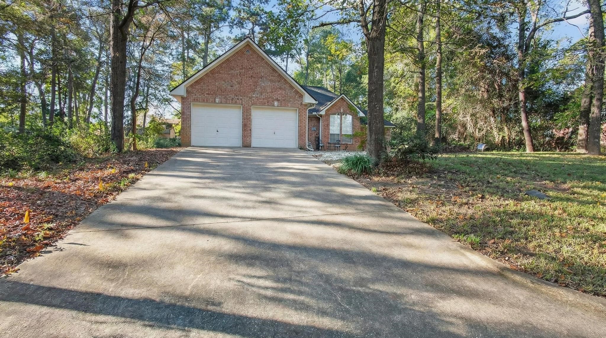 3348 Pine Grove Drive Huntsville TX 77340