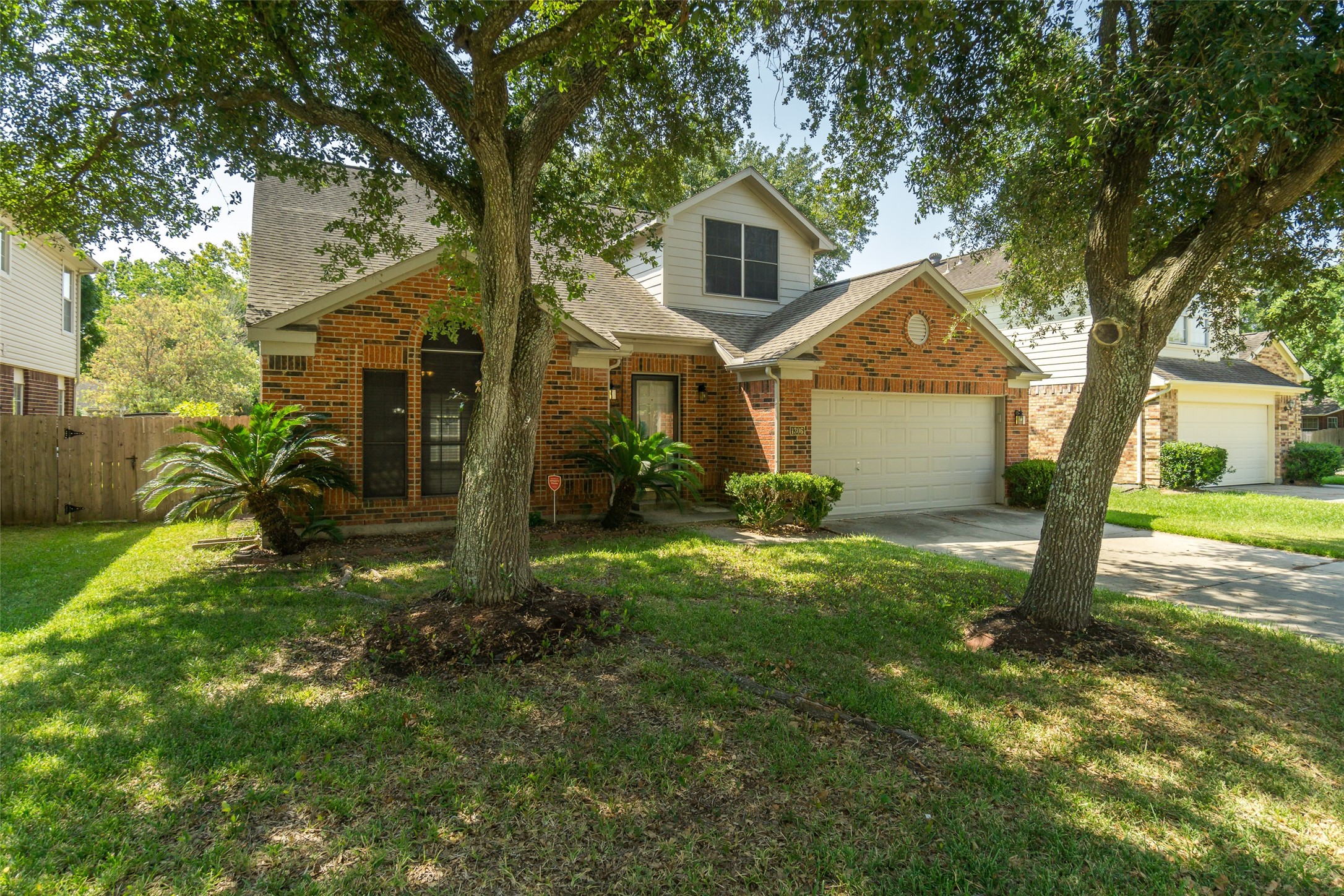 1306 Indian Autumn Trace Houston TX 77062
