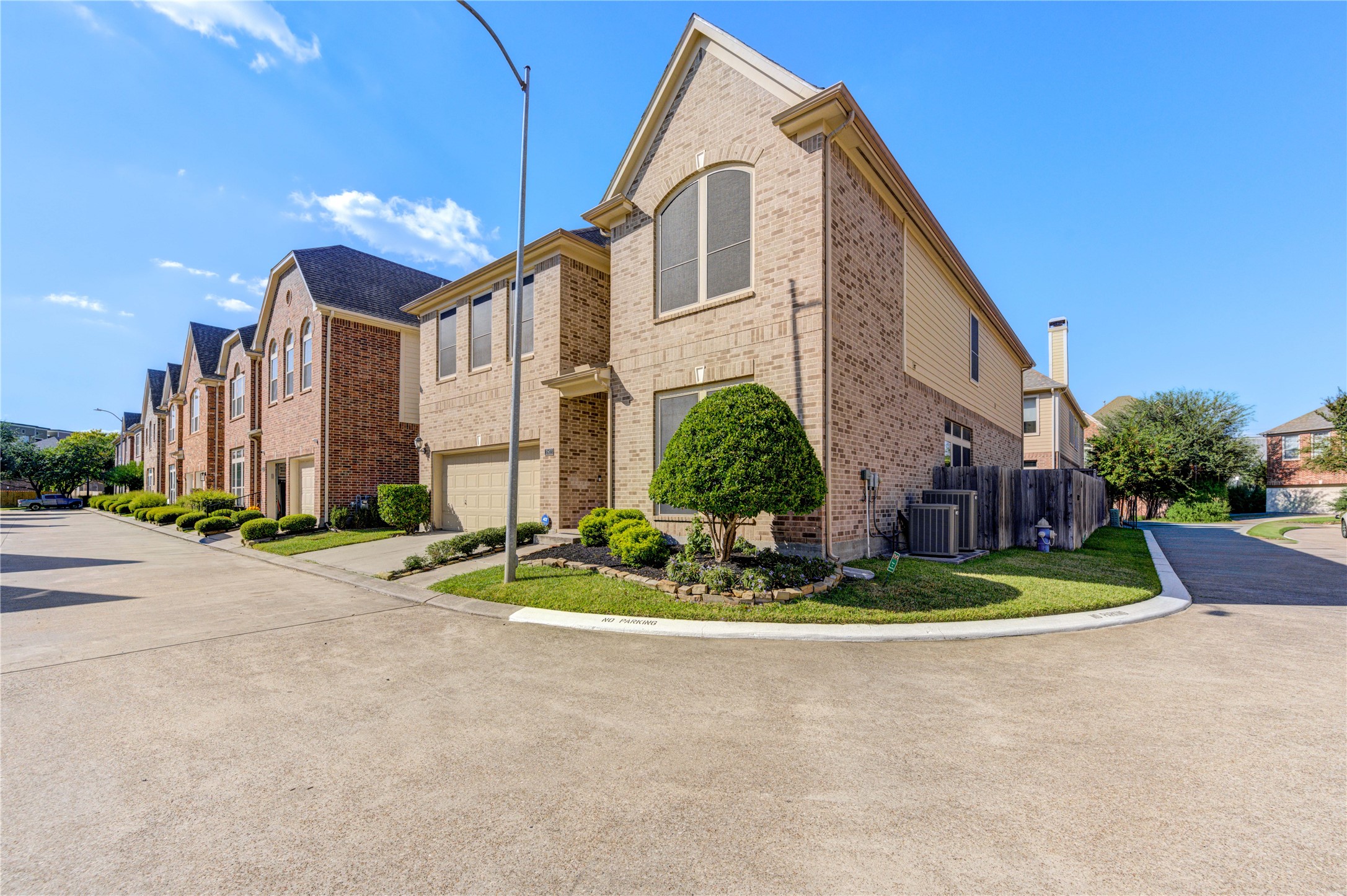 3502 Windmill Elm Street Houston TX 77008