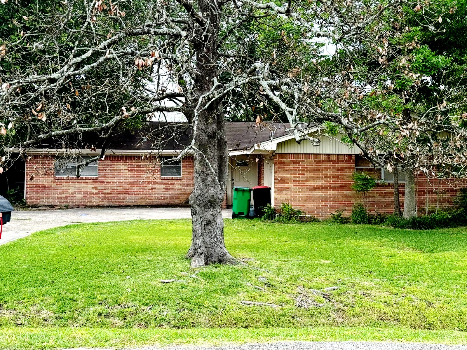 112 Honeysuckle Drive Baytown TX 77520