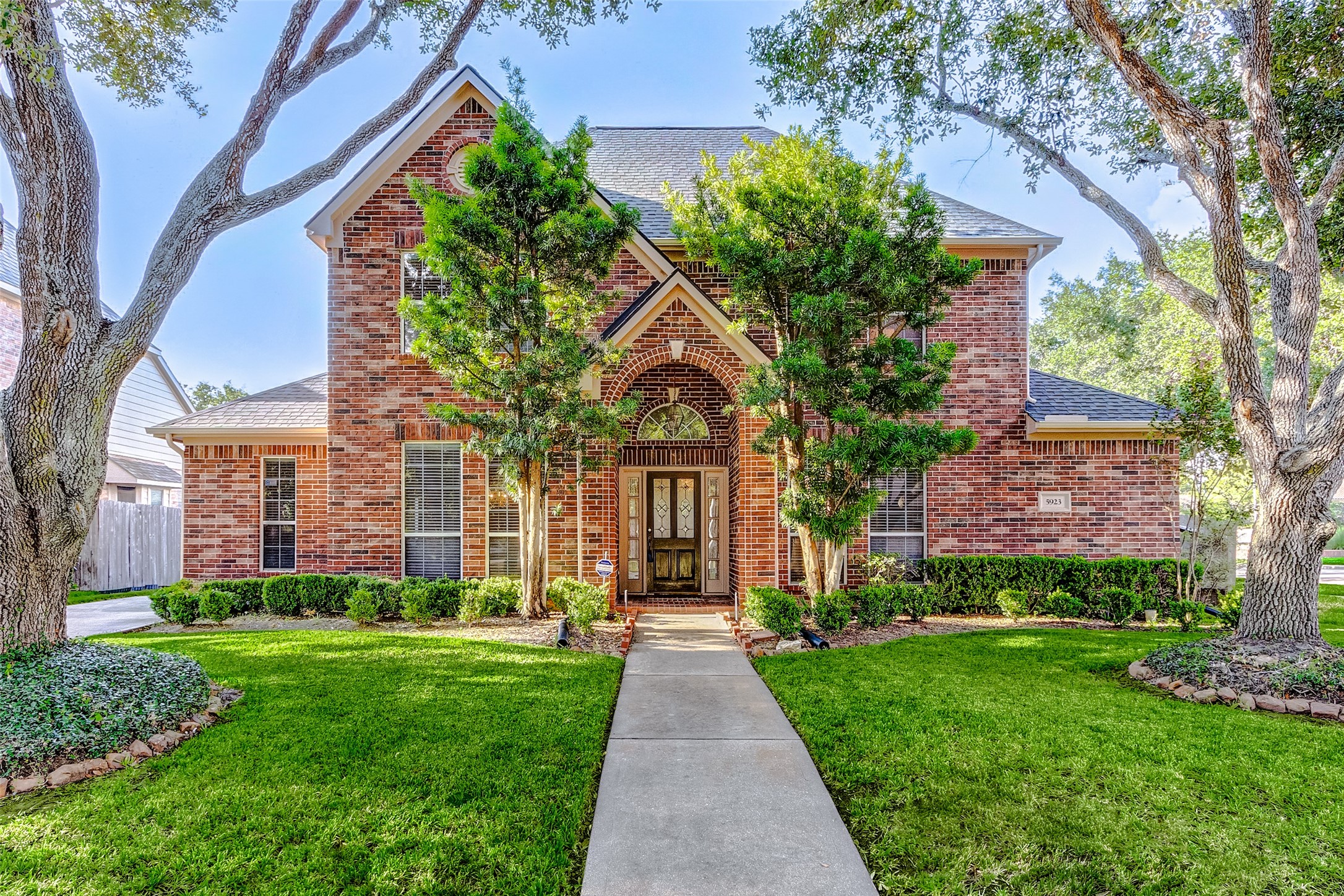 5923 Parkwood Place Sugar Land TX 77479