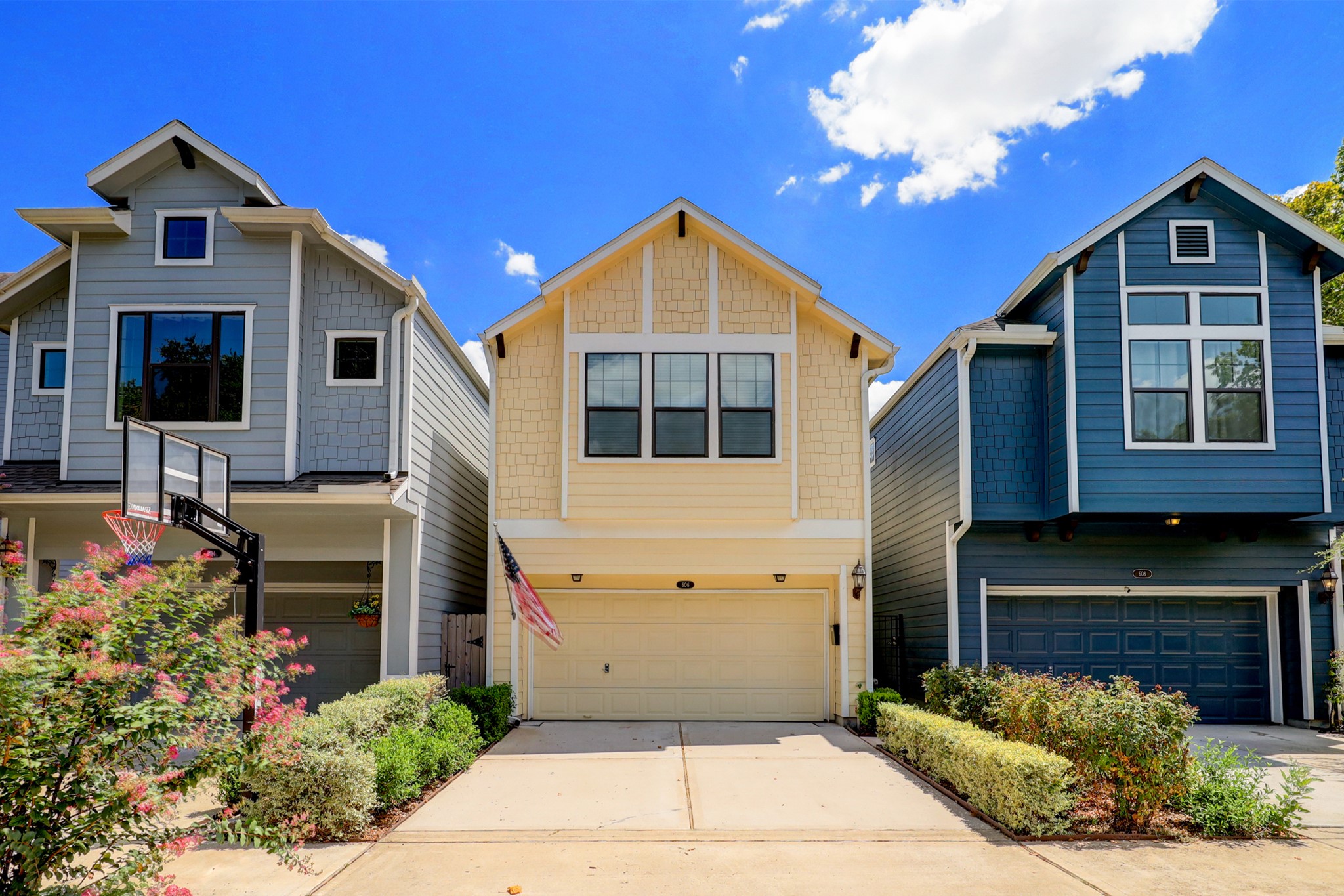 606 W 25th Street Houston TX 77008