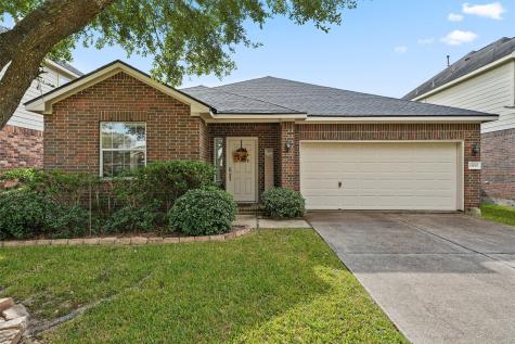 10010 Wood Leaf Court Baytown TX 77521