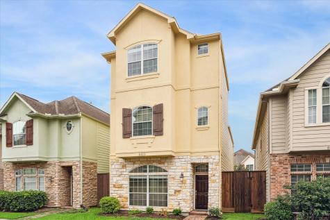 9013 Bayview Cove Drive Houston TX 77054