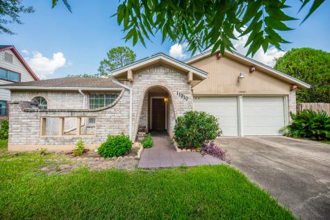 11910 Meadowtrail Lane Meadows Place TX 77477