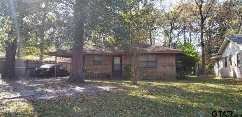 364 Falcon Avenue Lufkin TX 75904