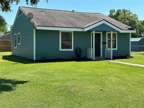 144 Laurel Street Lake Jackson TX 77566