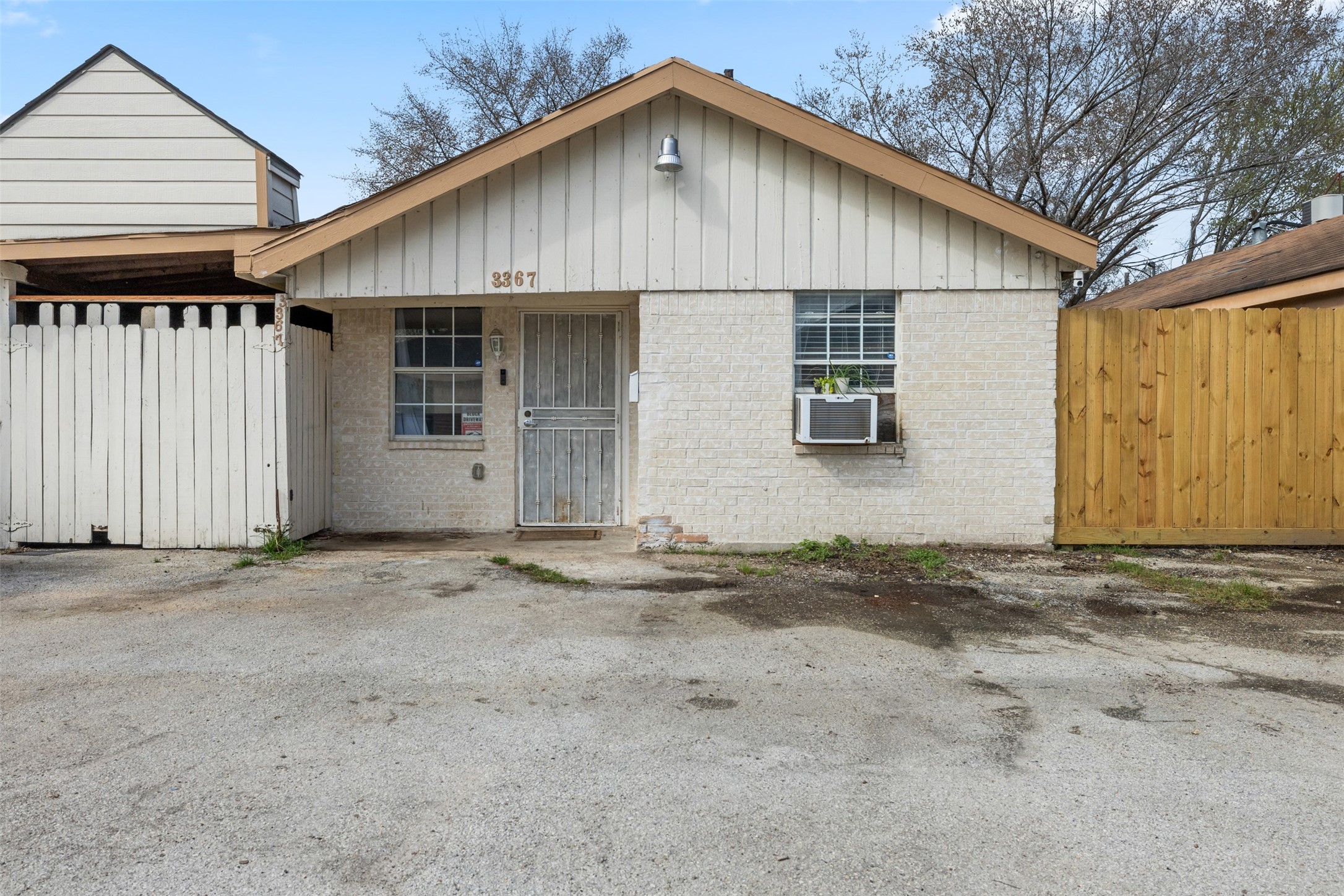 3367 Sadler Street Houston TX 77093
