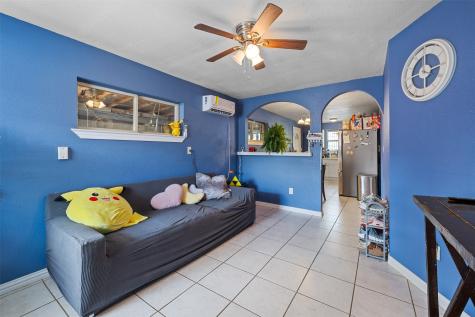 3367 Sadler Street Houston TX 77093