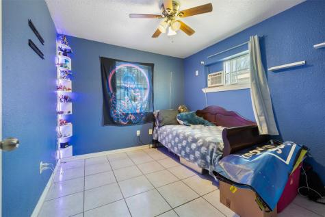 3367 Sadler Street Houston TX 77093