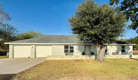 407 Lakeview Drive Wallis TX 77485
