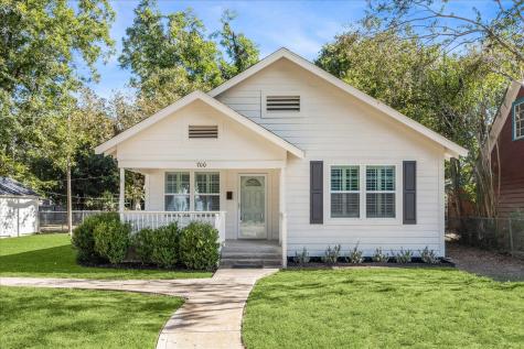 700 4th Street Sealy TX 77474