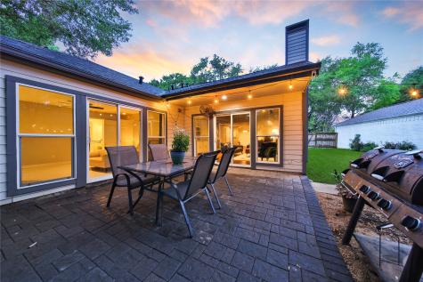 1363 Beaujolais Lane Houston TX 77077