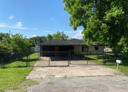 5214 Gum Street Crosby TX 77532