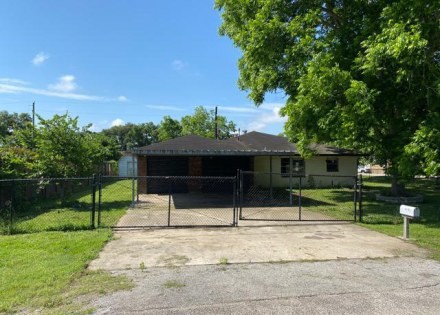 5214 Gum Street Crosby TX 77532