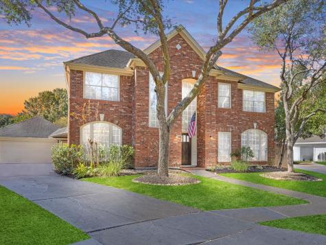 106 Chatsworth Circle Sugar Land TX 77479