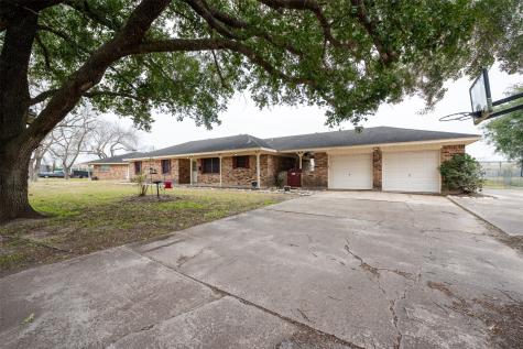 403 Wheeler Drive Alvin TX 77511
