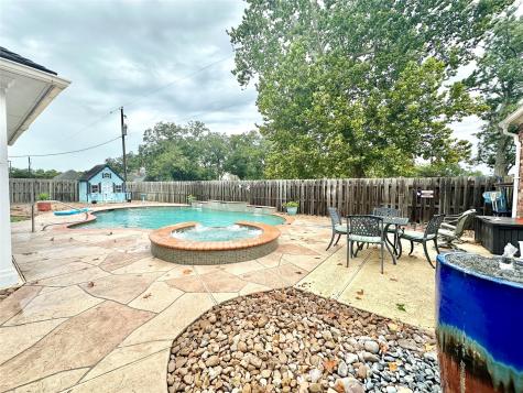 1677 Newgulf Drive Boling TX 77420