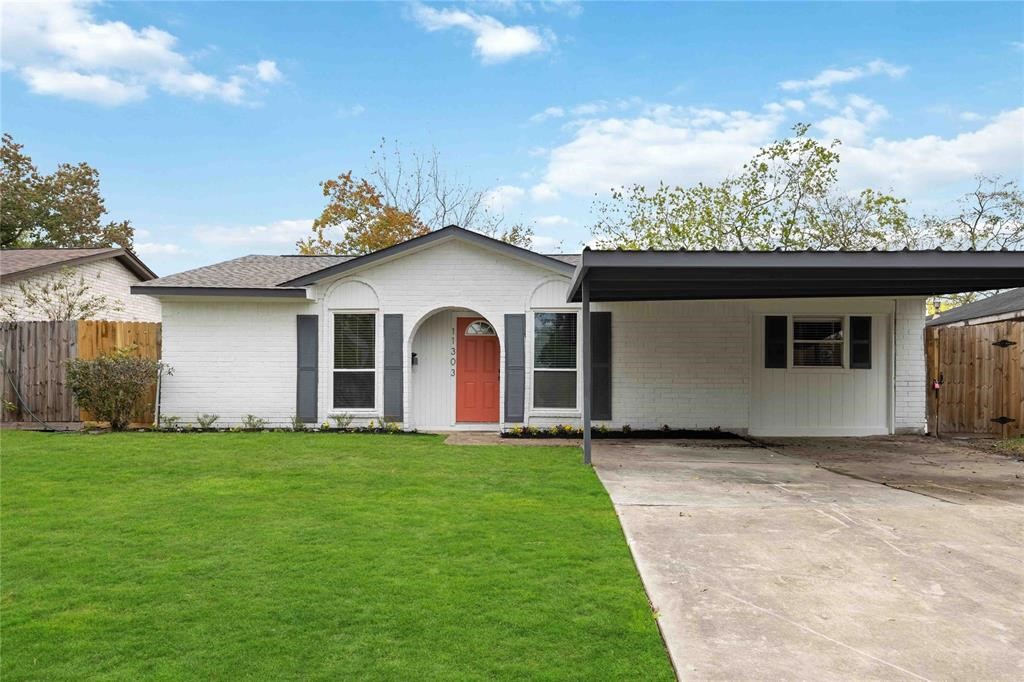 11303 Rockford Drive Houston TX 77048