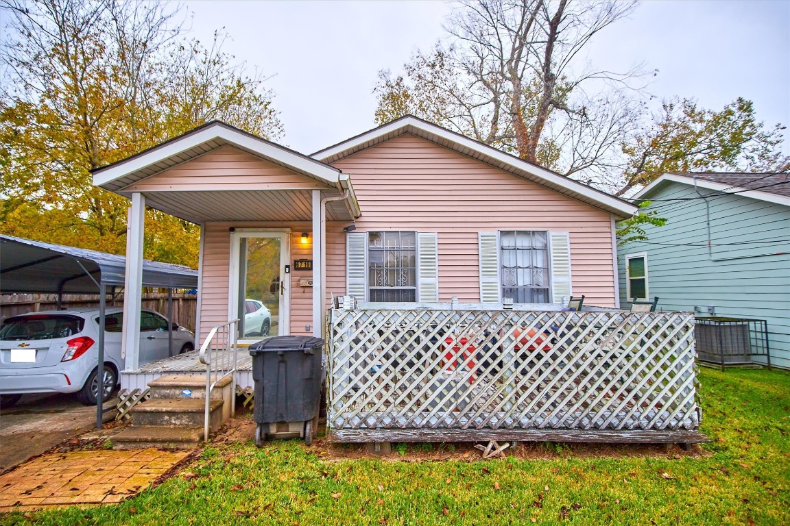 6719 Goforth Street Houston TX 77021