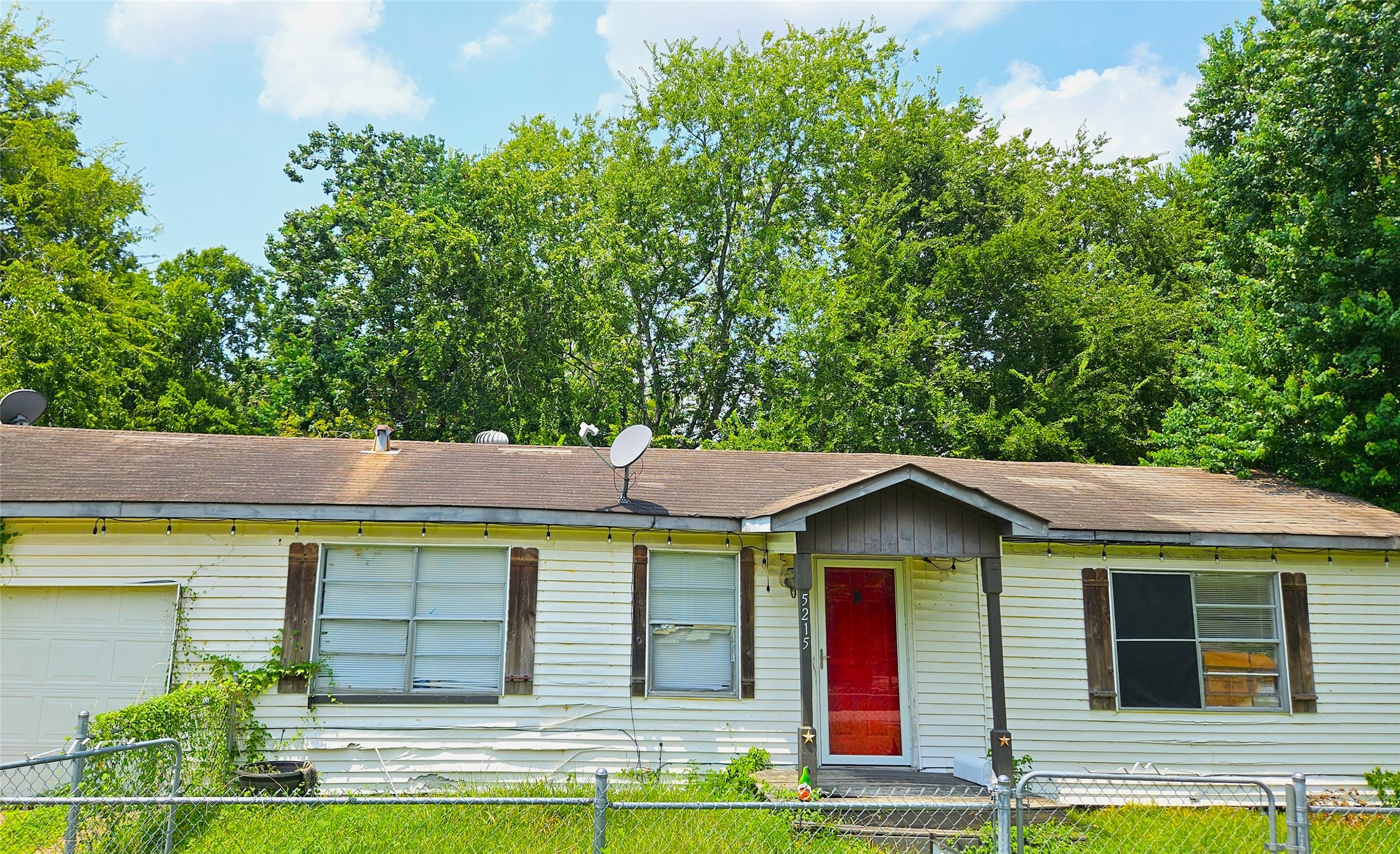 5215 Gum Street Crosby TX 77532