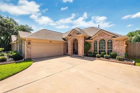 2017 Sterling Pointe Court League City TX 77573
