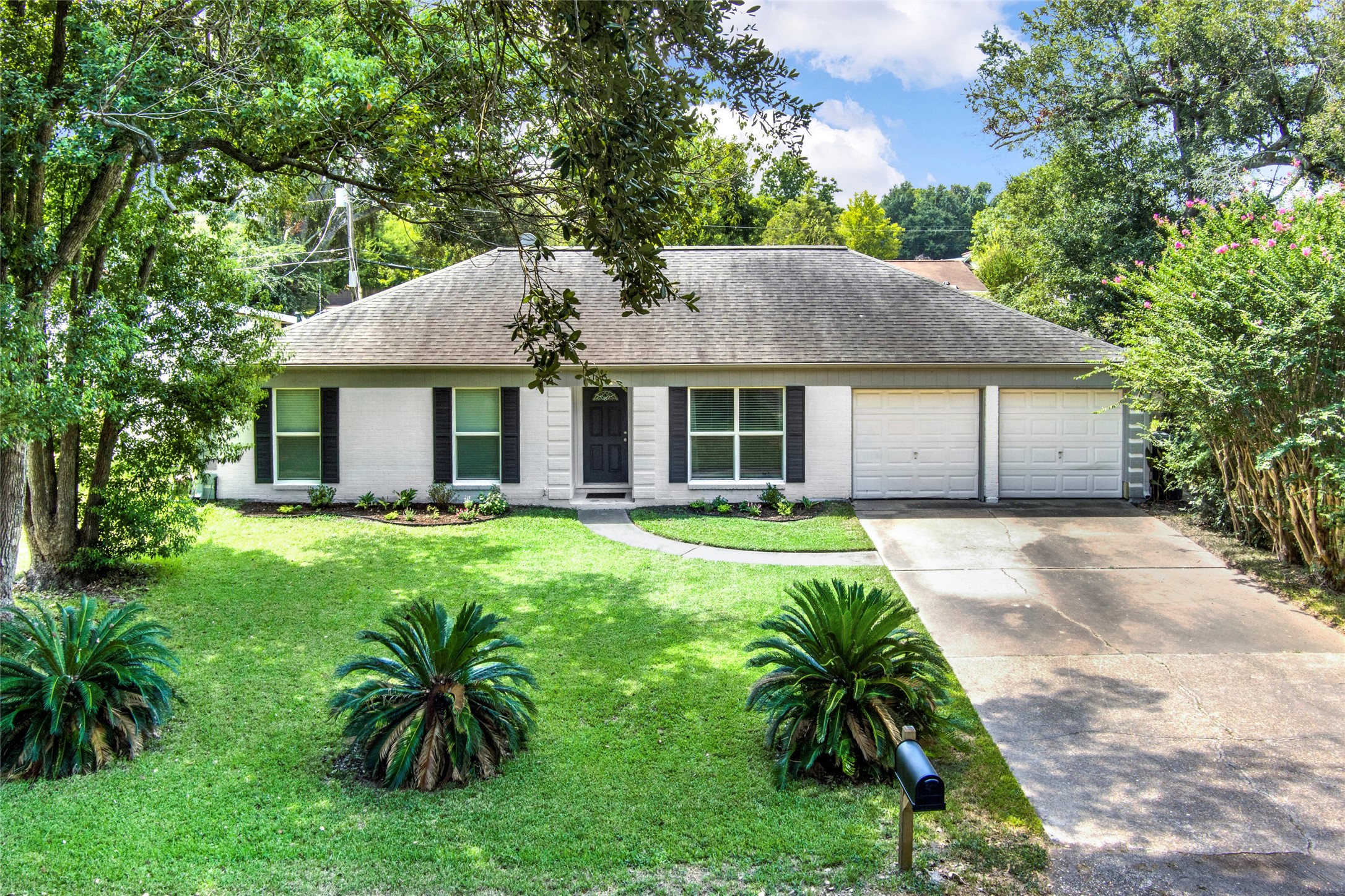 1605 Alta Vista Drive Alvin TX 77511