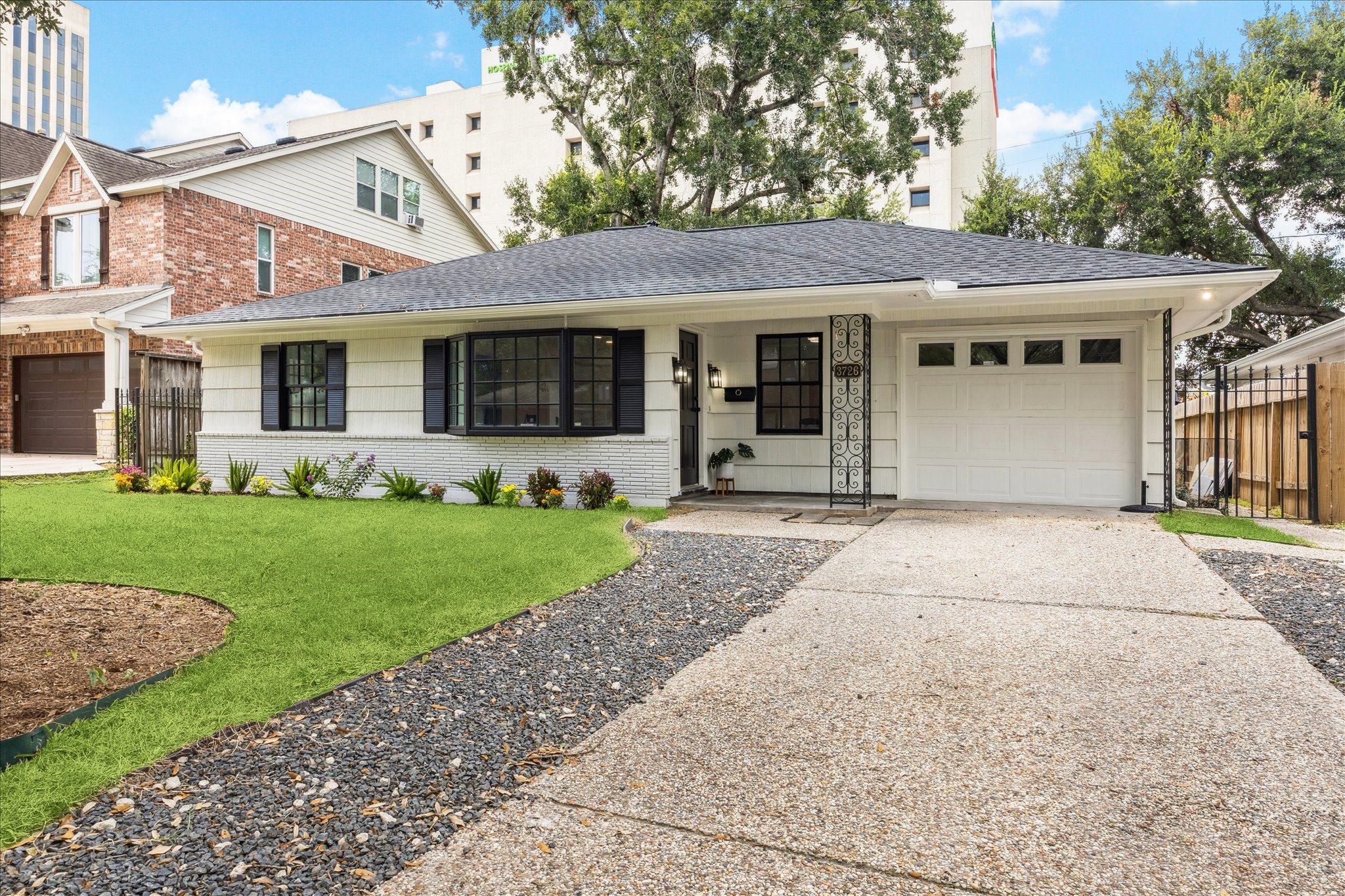3726 Las Palmas Street Houston TX 77027
