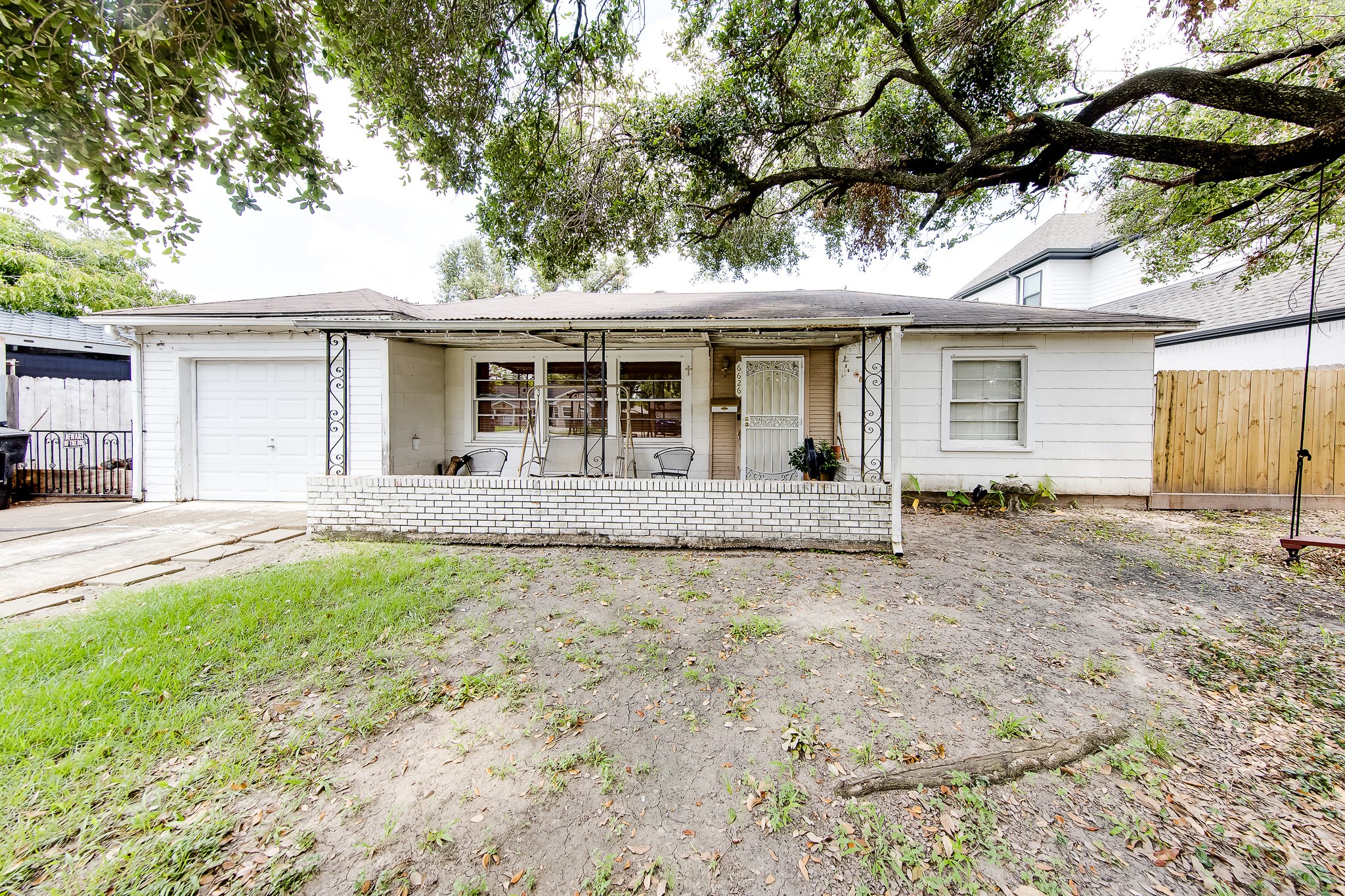 6626 Sivley Street Houston TX 77055