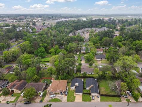 614 Normal Park Drive Huntsville TX 77320