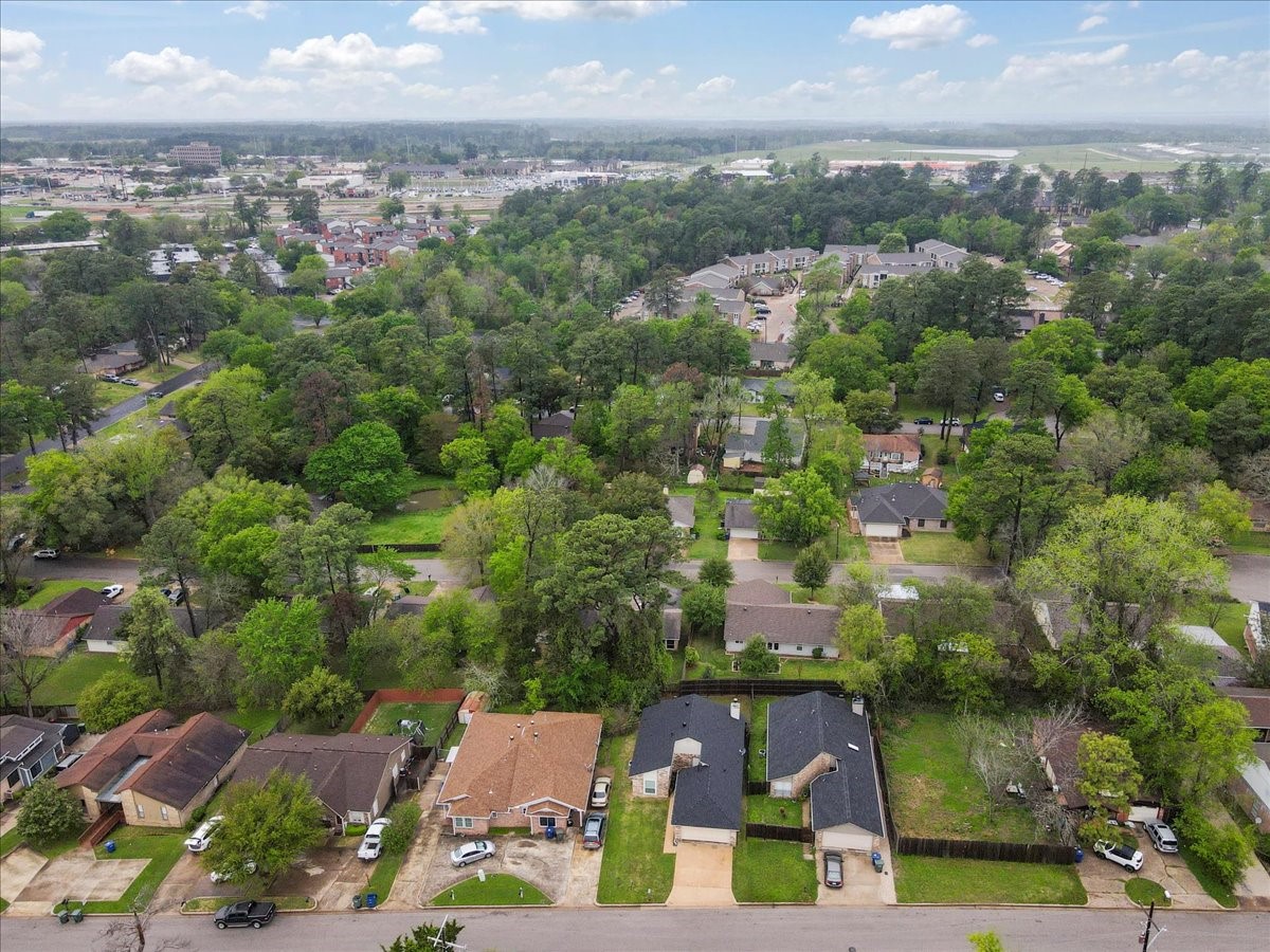614 Normal Park Drive Huntsville TX 77320