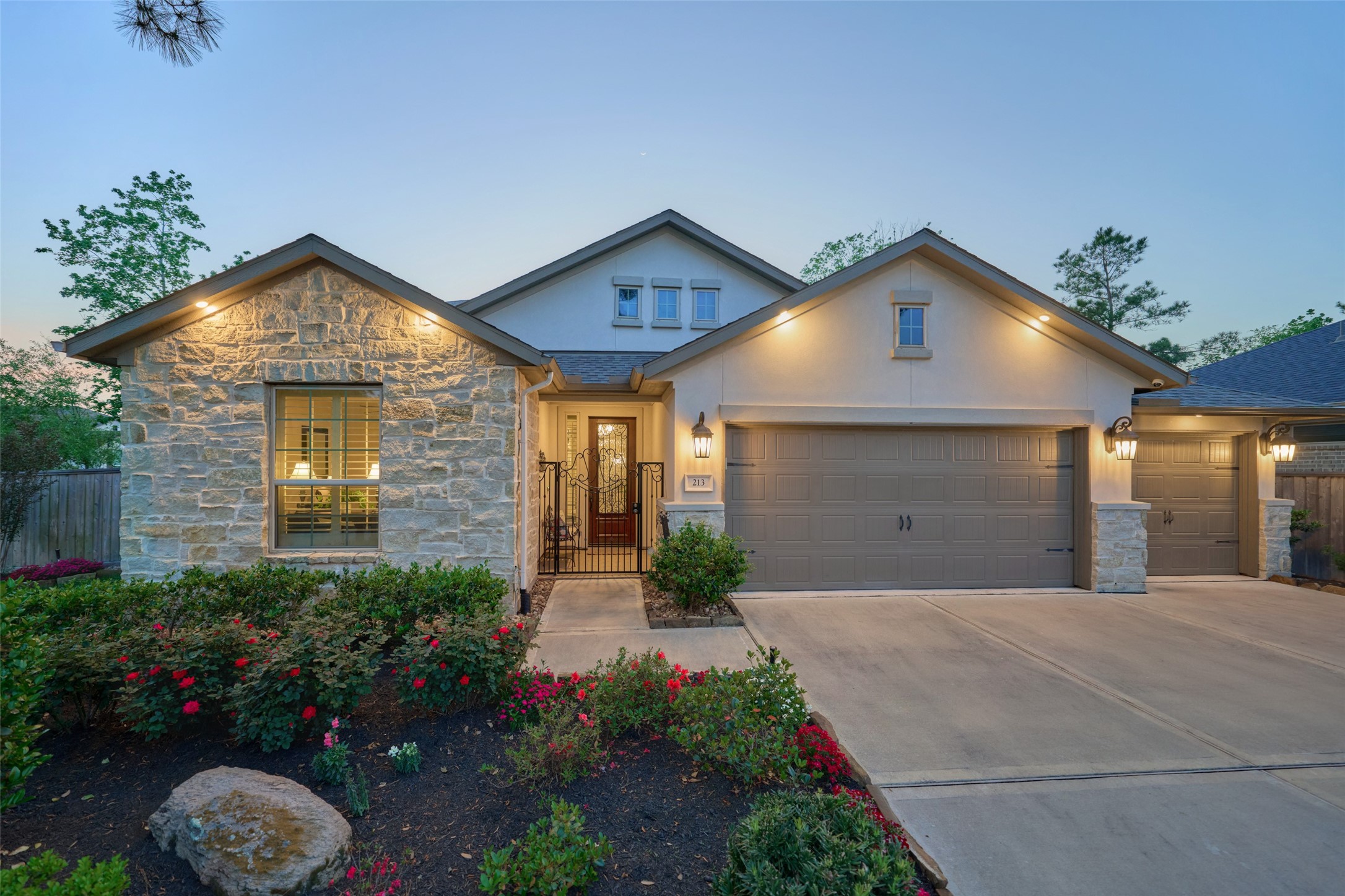 213 N Wild Petunia Trail Montgomery TX 77316