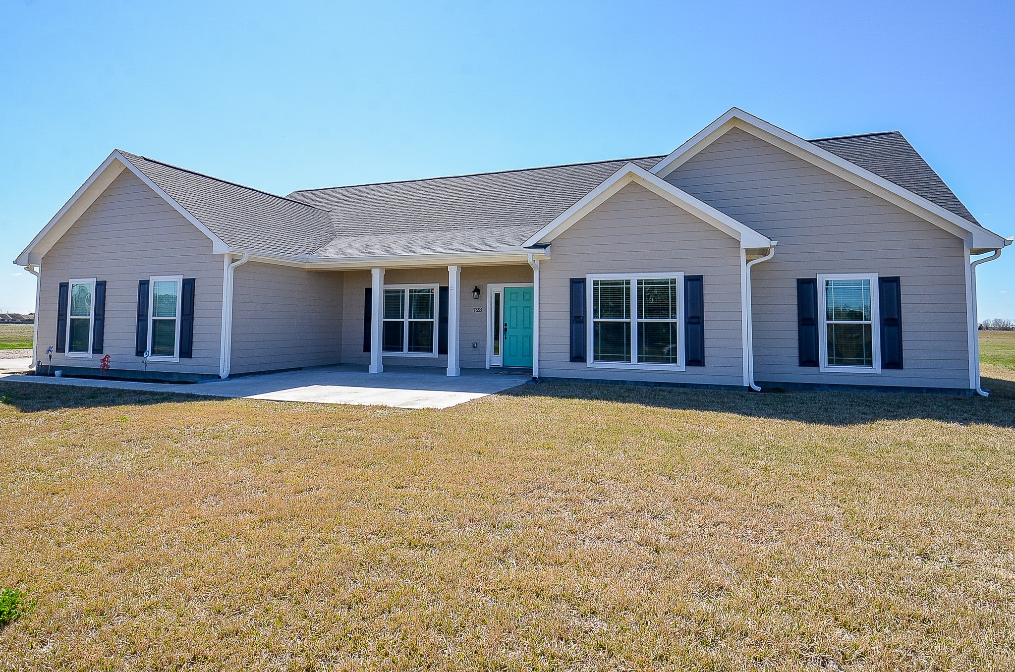 723 Sandy Corner Road El Campo TX 77437