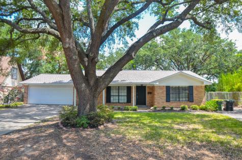 3211 Jacquelyn Drive Pearland TX 77581