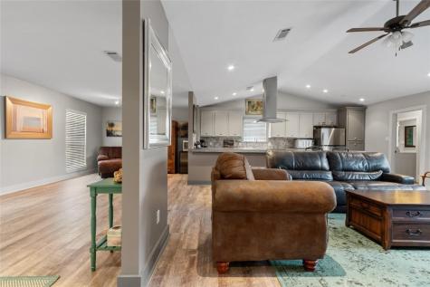 528 Indian Hill Boulevard Livingston TX 77351