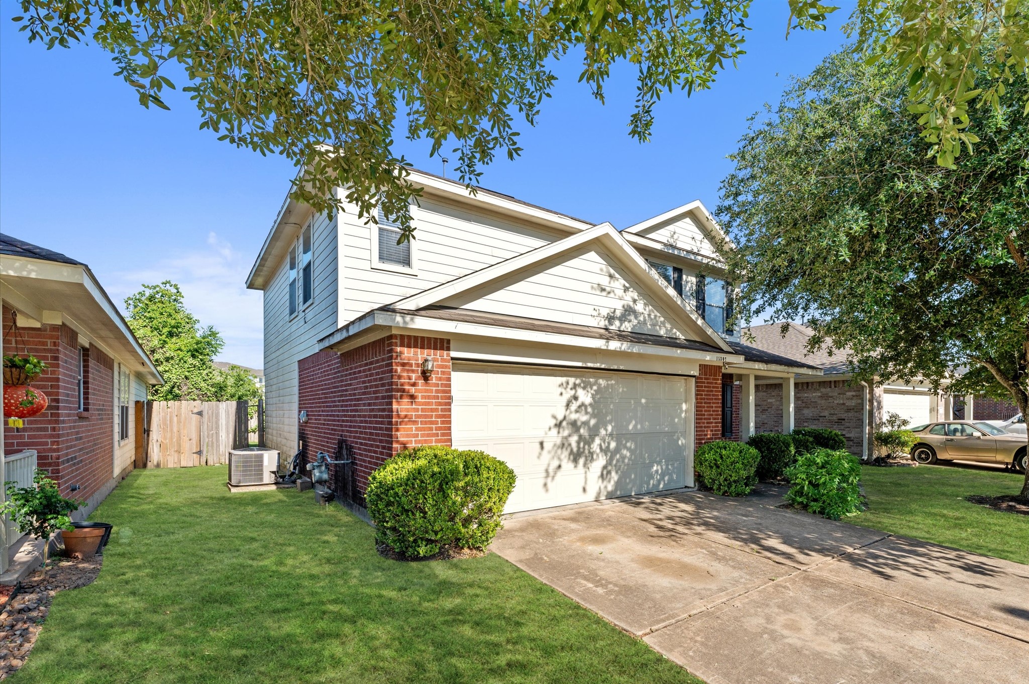 15307 Summerlyn Point Lane Houston TX 77053