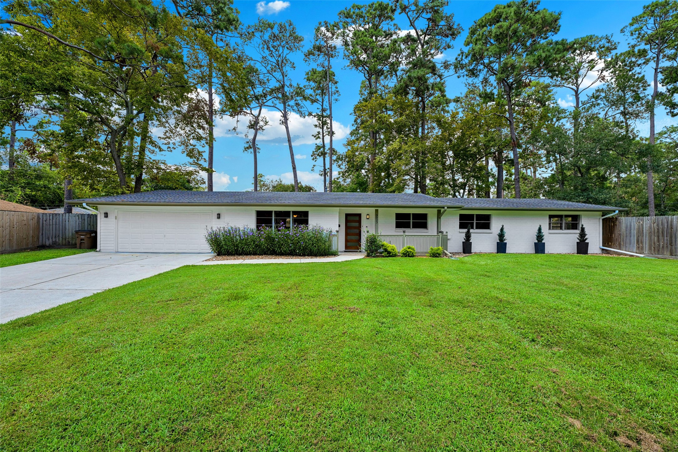 3023 Crest Drive Dickinson TX 77539