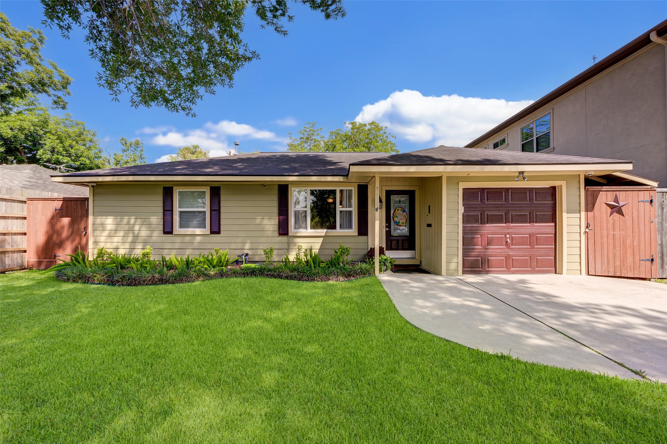 9618 Chatfield Street Houston TX 77025
