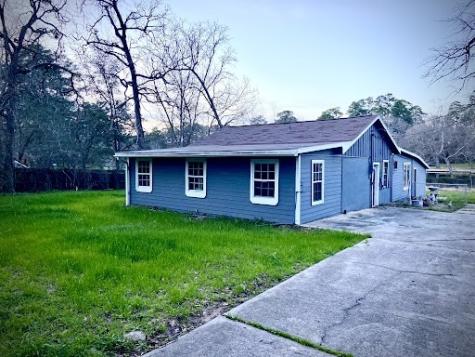 20210 S Shore Drive Montgomery TX 77356