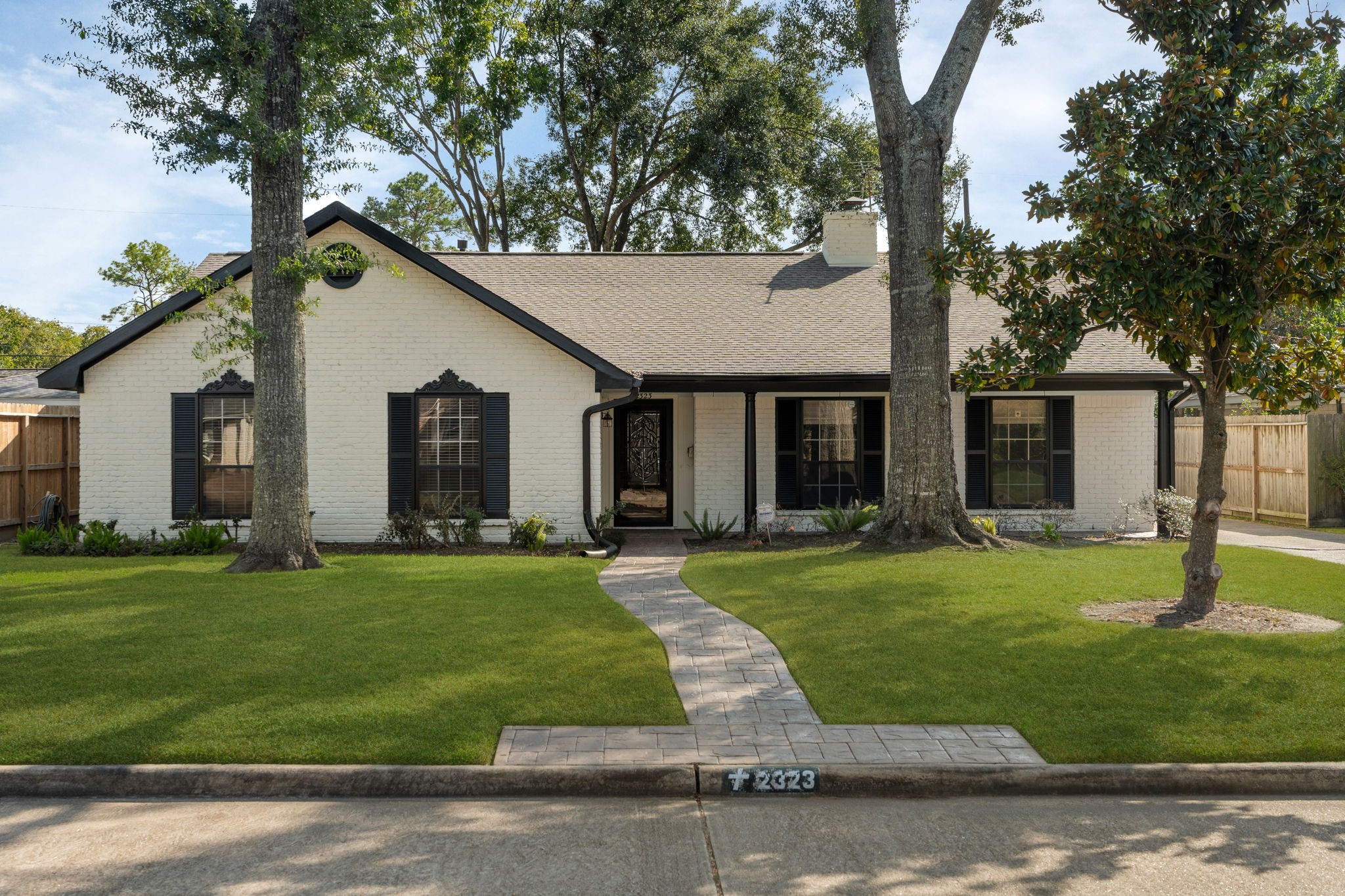 2323 Del Norte Street Houston TX 77018