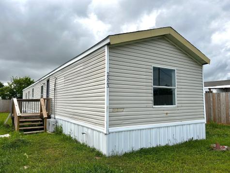 2523 Oyster Creek Bend Oyster Creek TX 77541