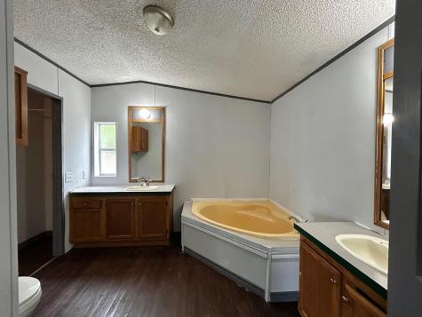 2523 Oyster Creek Bend Oyster Creek TX 77541