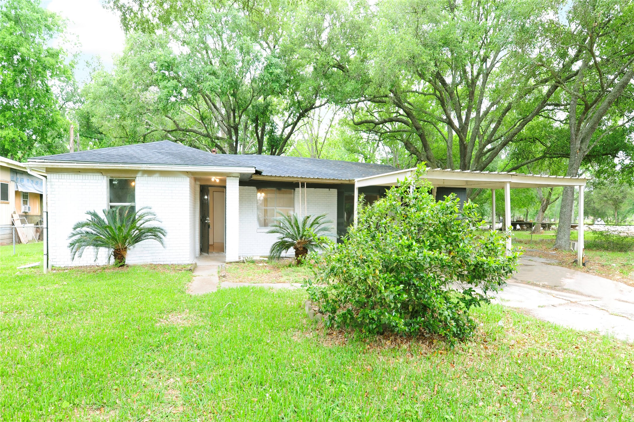 3535 County Road 531 Alvin TX 77511