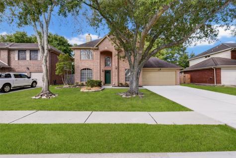 16123 Copper Canyon Drive Friendswood TX 77546