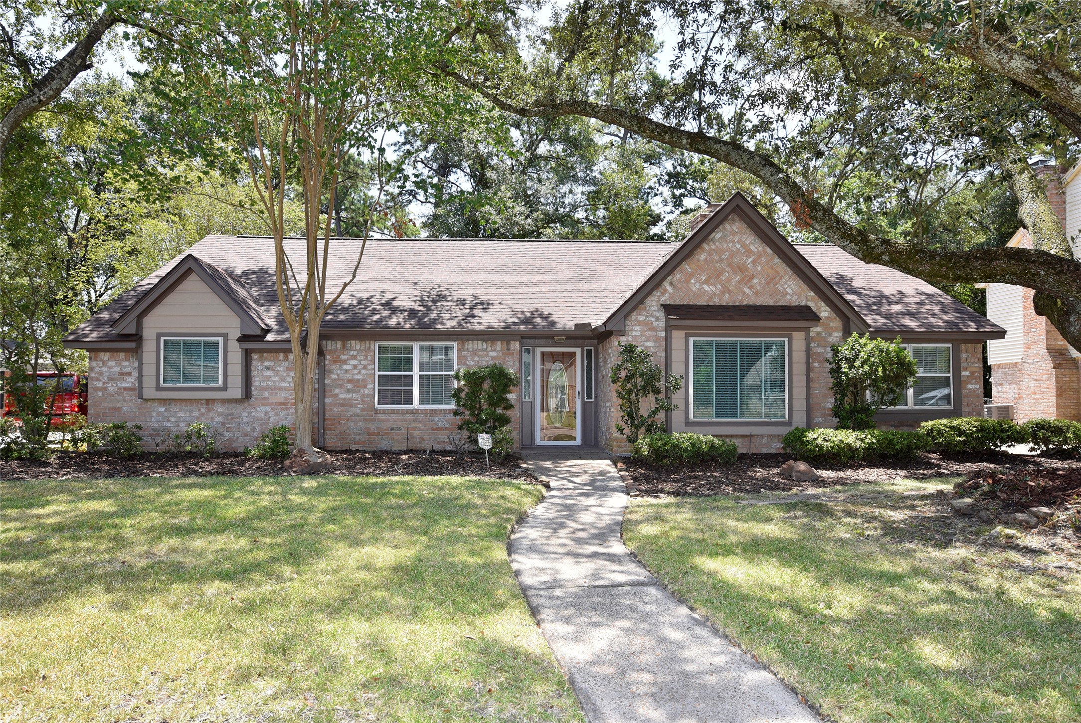 1111 Klamath Lane Houston TX 77090