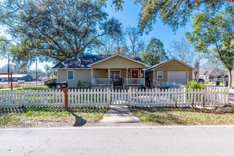 412 S Jack Street Alvin TX 77511