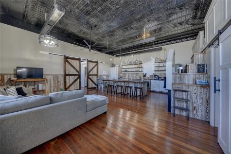 103 N Main B Moulton TX 77975