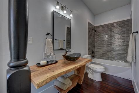 103 N Main B Moulton TX 77975